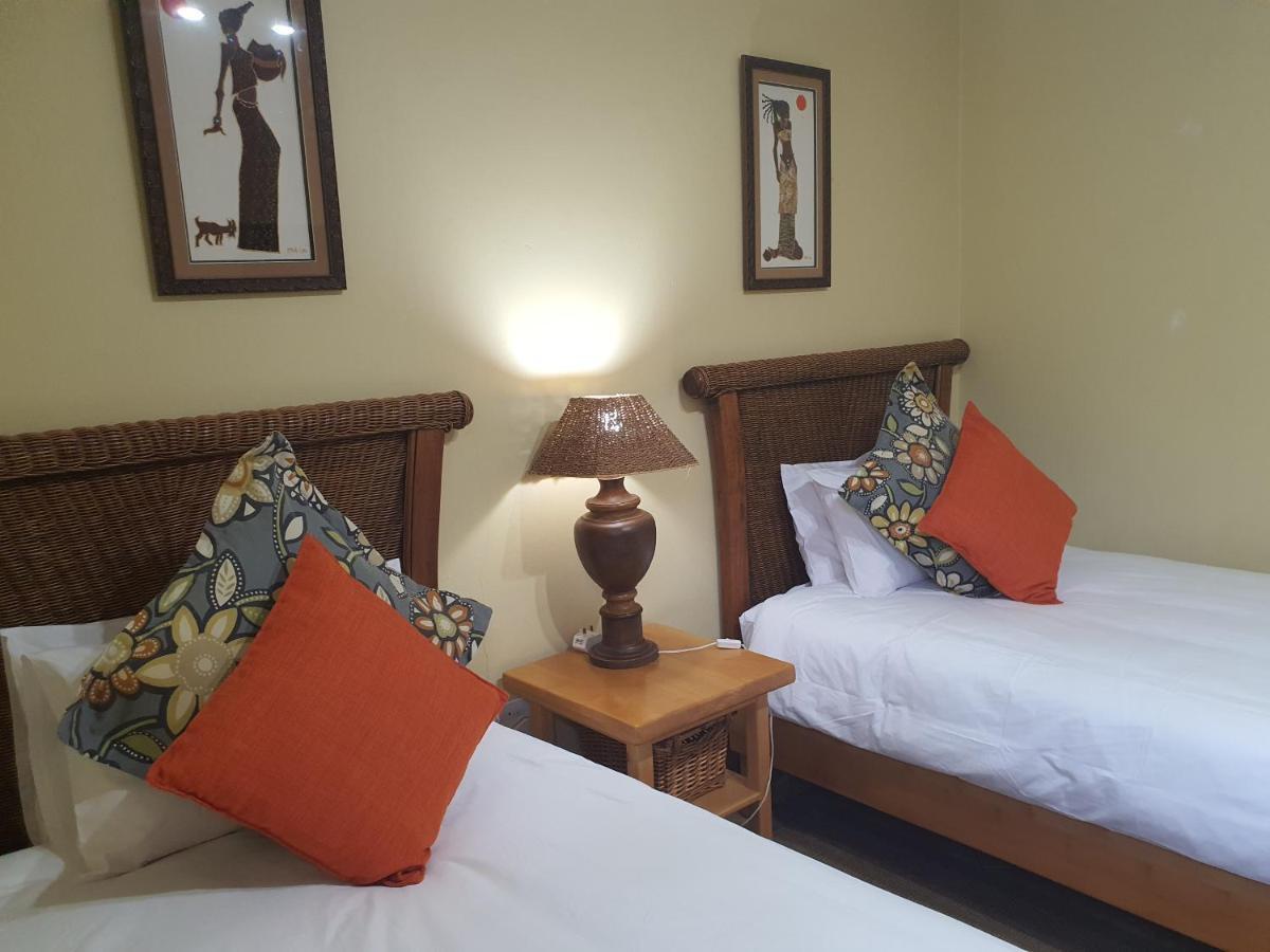 Selati 103 Guest Cottages Malalane Extérieur photo