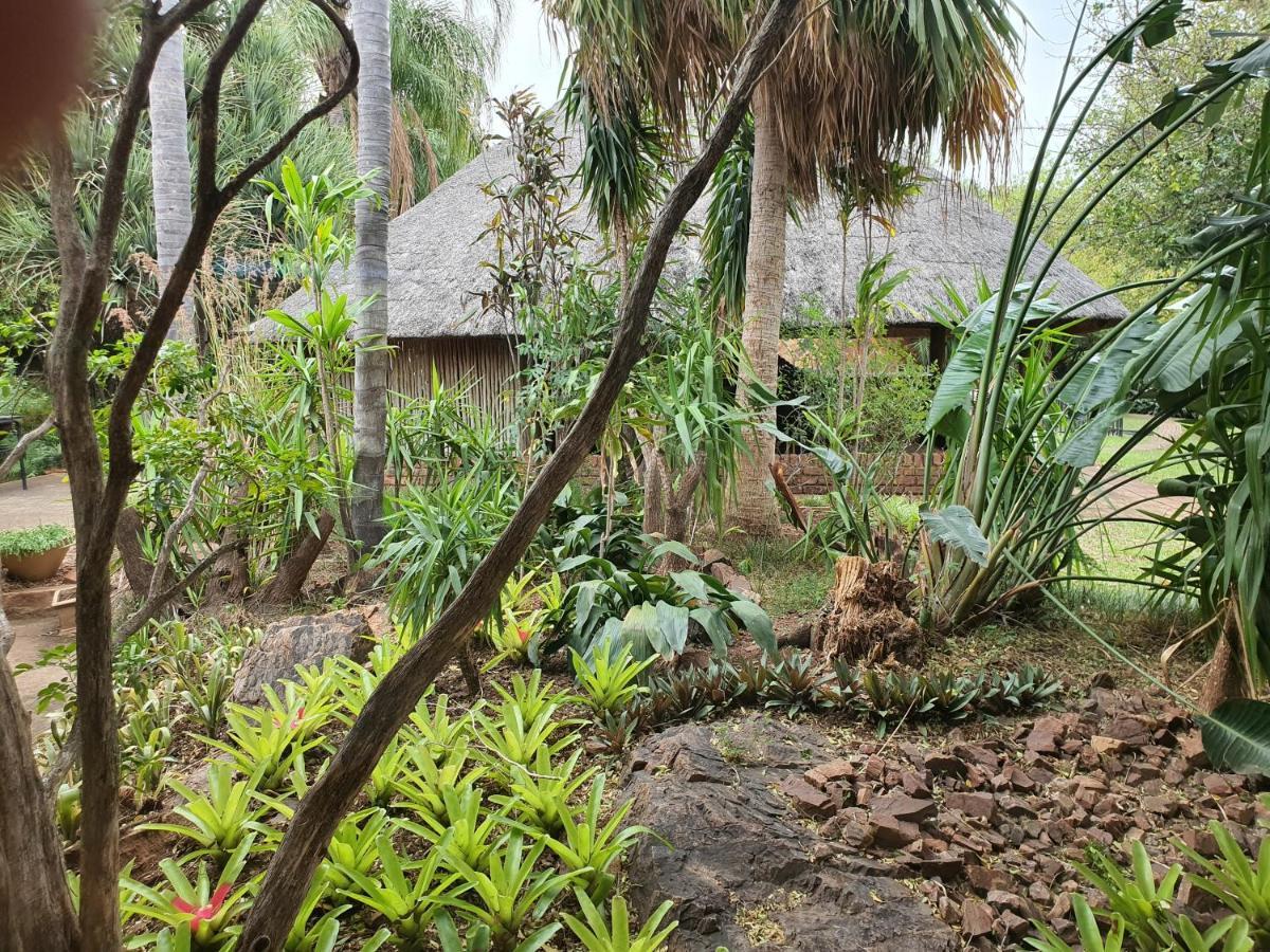 Selati 103 Guest Cottages Malalane Extérieur photo