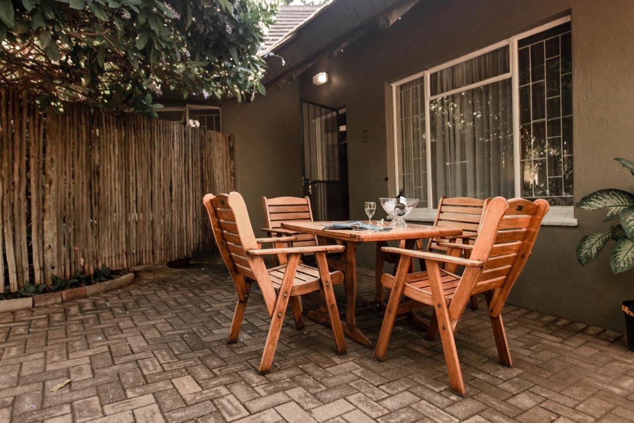 Selati 103 Guest Cottages Malalane Extérieur photo