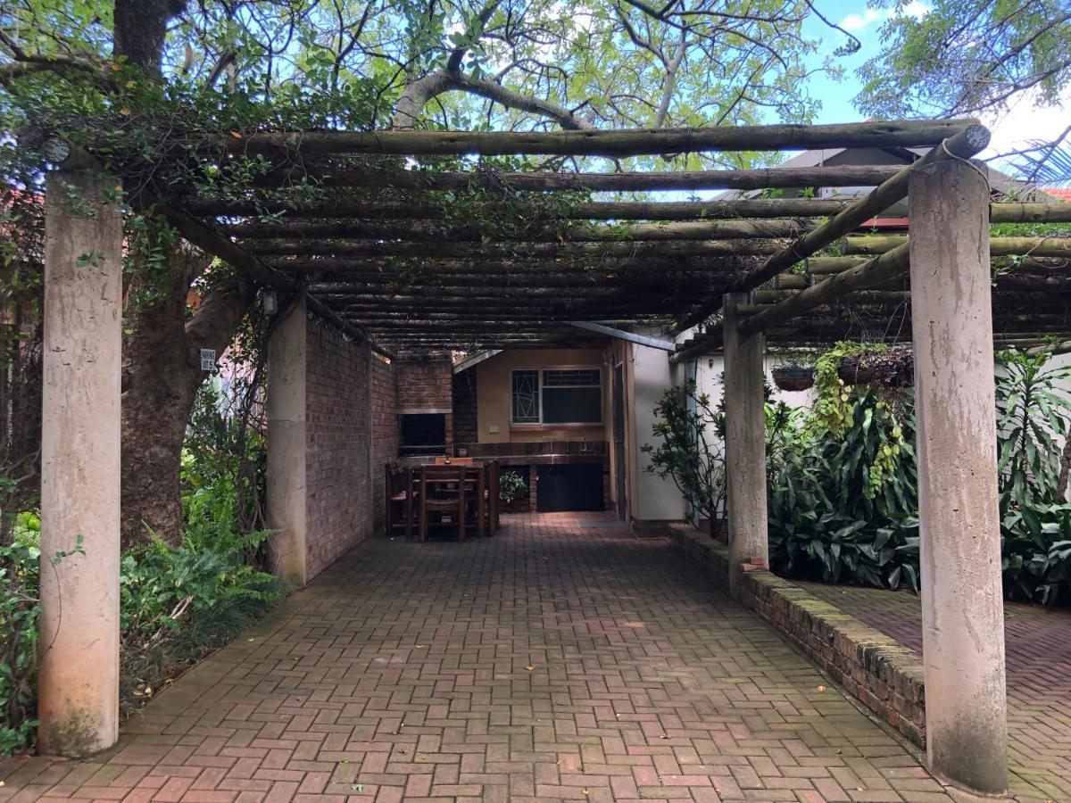 Selati 103 Guest Cottages Malalane Extérieur photo
